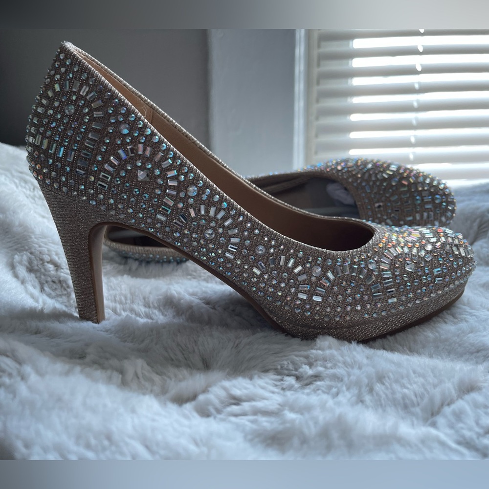2 dress shoes